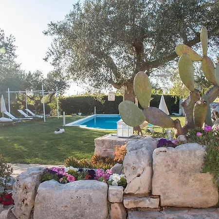 Trulli Castiglione Villa *